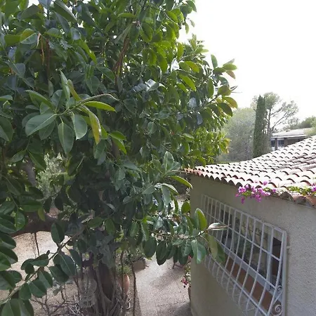 Villa Pinos 6 *